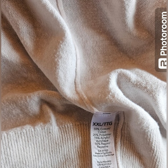 White Button Up Cooton Blend Cardigan - Picture 8 of 8